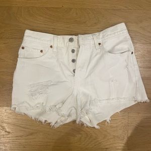 Levi 501 cut off shorts